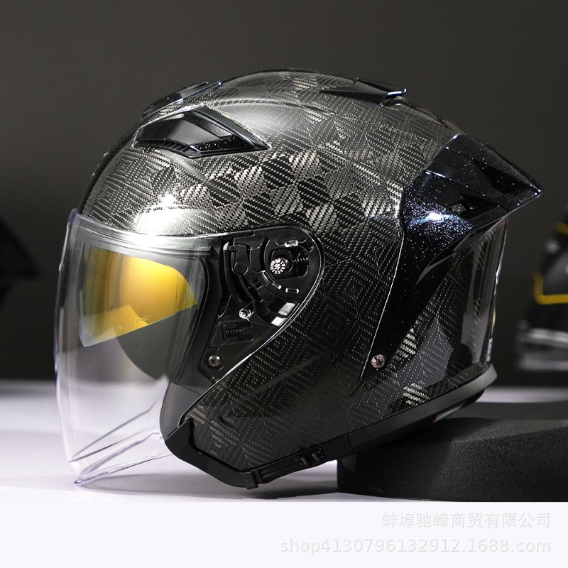 Kask motocyklowy z włókna węgl – Carbon Fiber Lightweight Motorcycle Helmet recenzja i cena